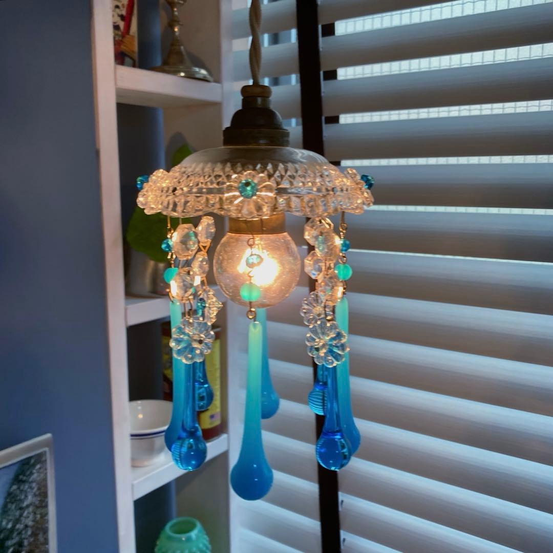 ミニシャンデリア（青の世界） フランス アンティーク シェード 1910年