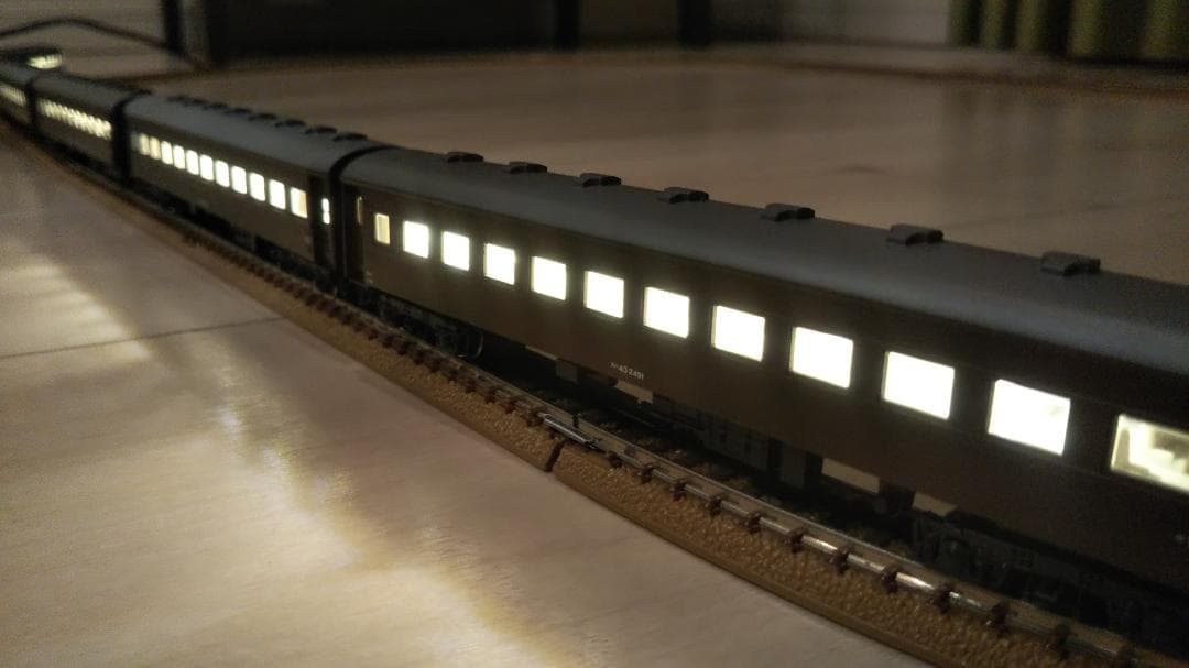 【人気商品！】Nゲージ テープLED室内灯(電球色) 50本セット