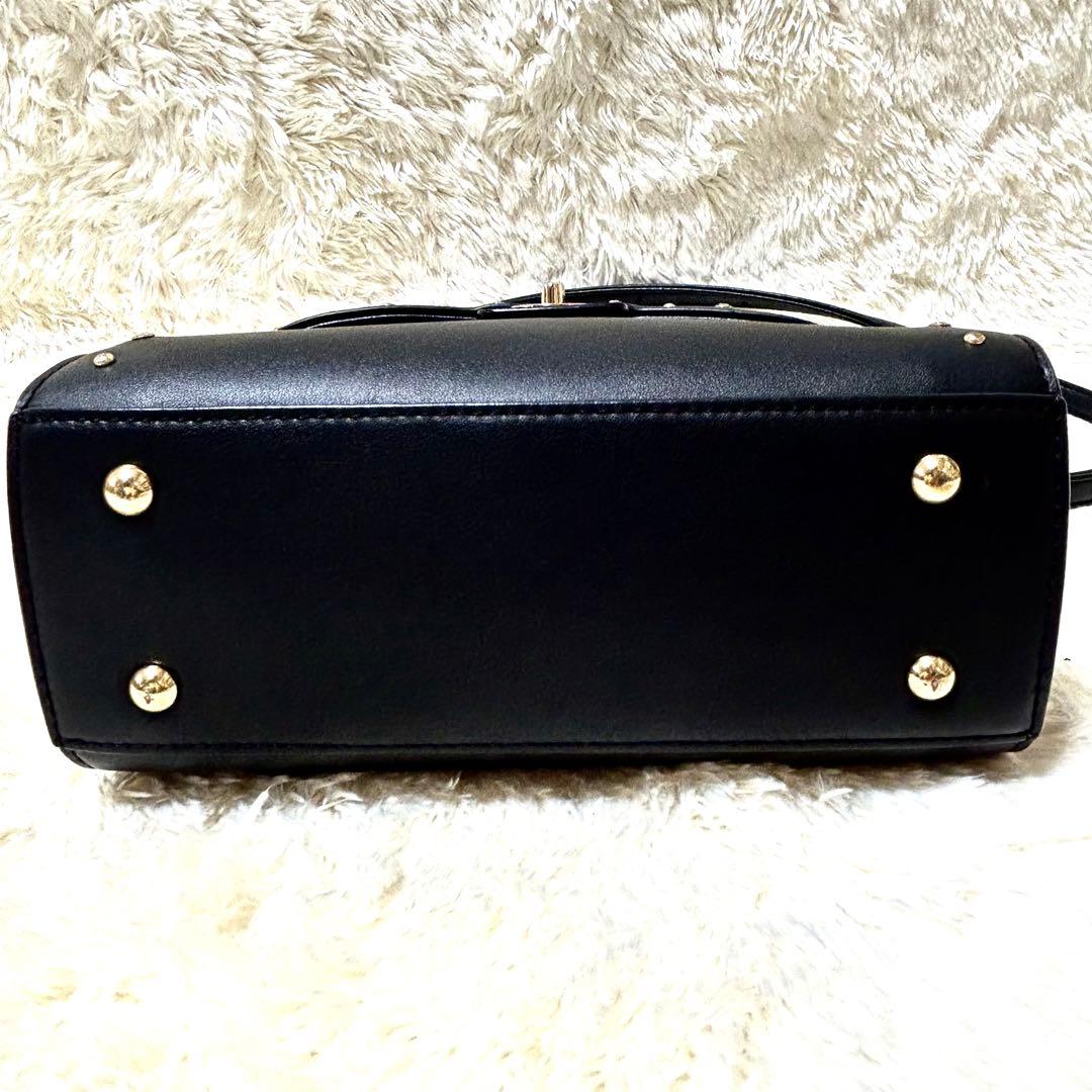 美品✨DIANAスタッズハンドバッグ ショルダーバッグ　2wayビジュー 現行品