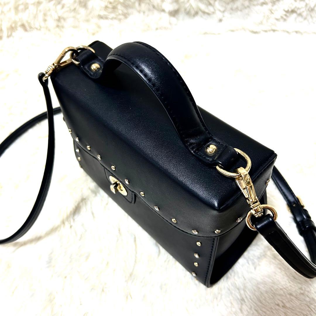 美品✨DIANAスタッズハンドバッグ ショルダーバッグ　2wayビジュー 現行品