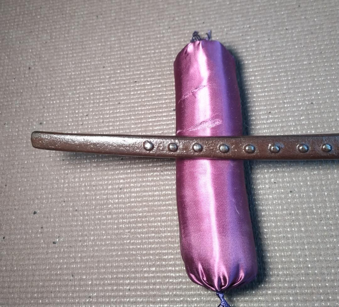 兜割り (鋲打ち)