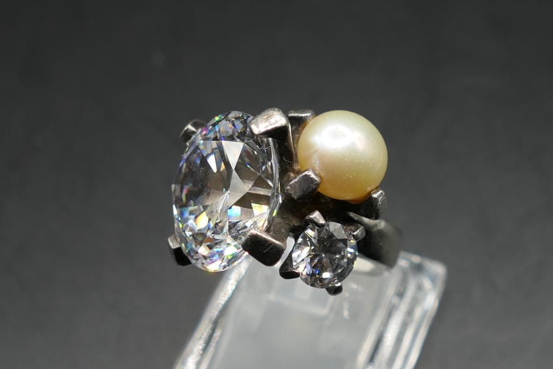 11号　e.m　イーエム　ジルコニア　パール　ストーン　リング　指輪　傷