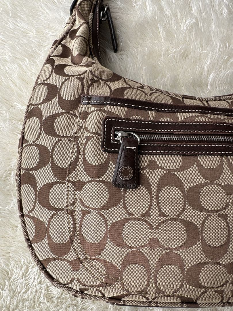 美品 COACH シグネチャー ホーボー ワンショルダー ショルダーバッグ