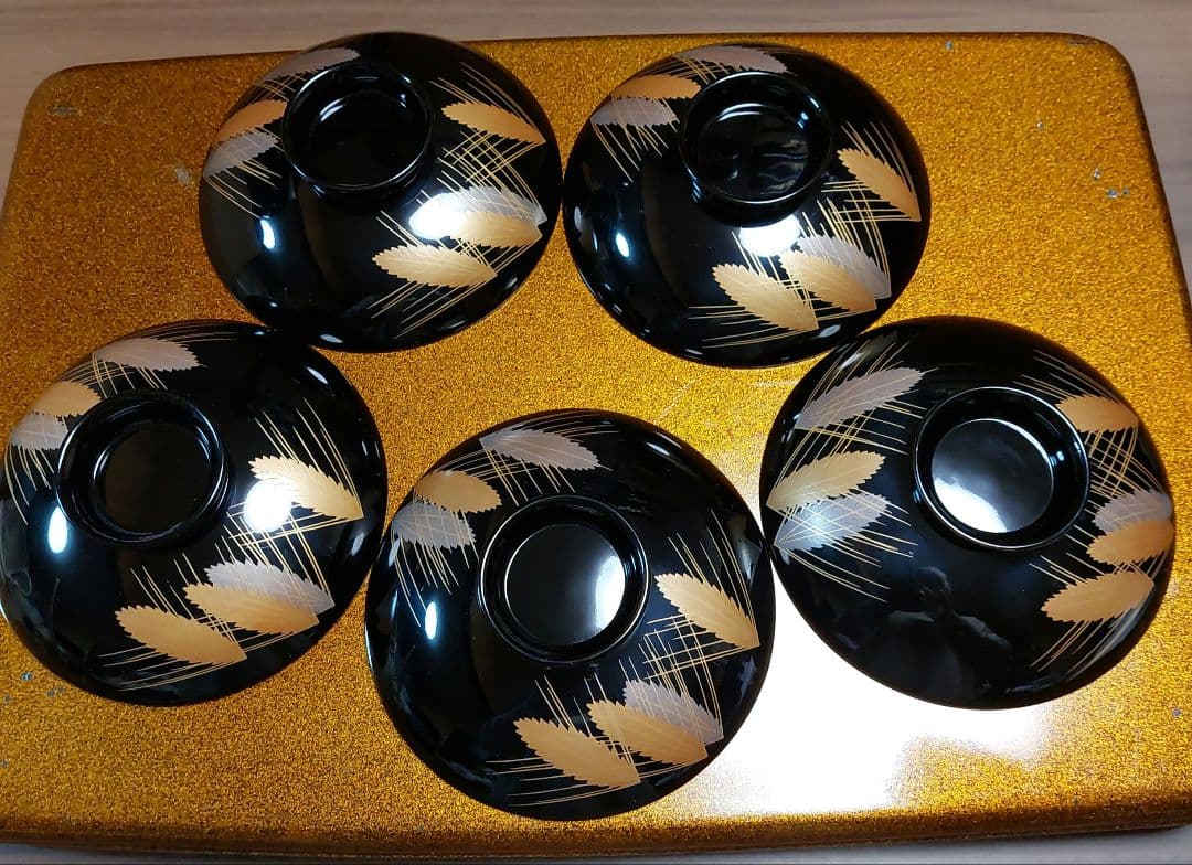 輪島黒塗金銀麦頭蒔絵椀五