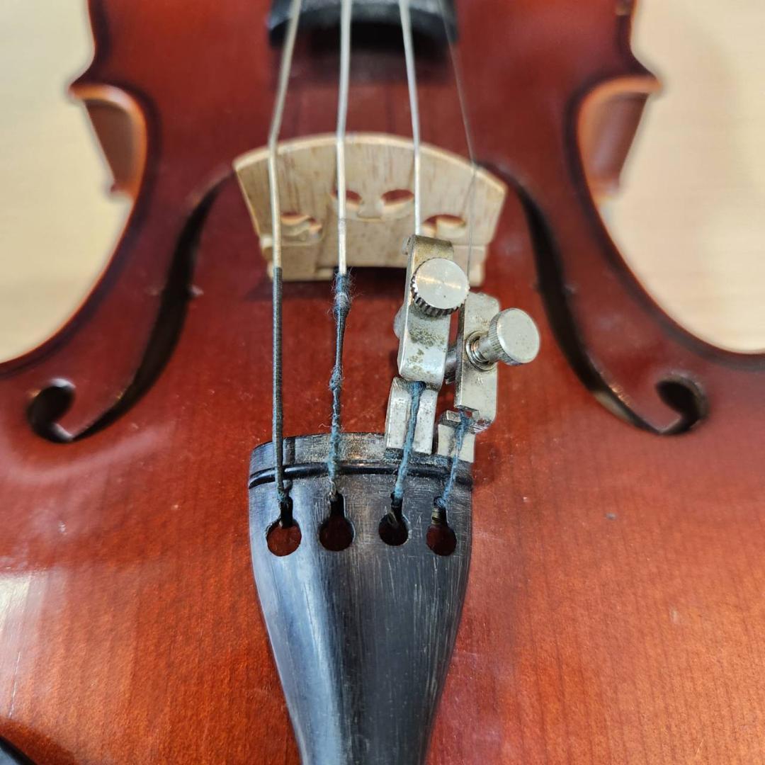 ★鈴木　バイオリン　1/8　NO.220　1975年製