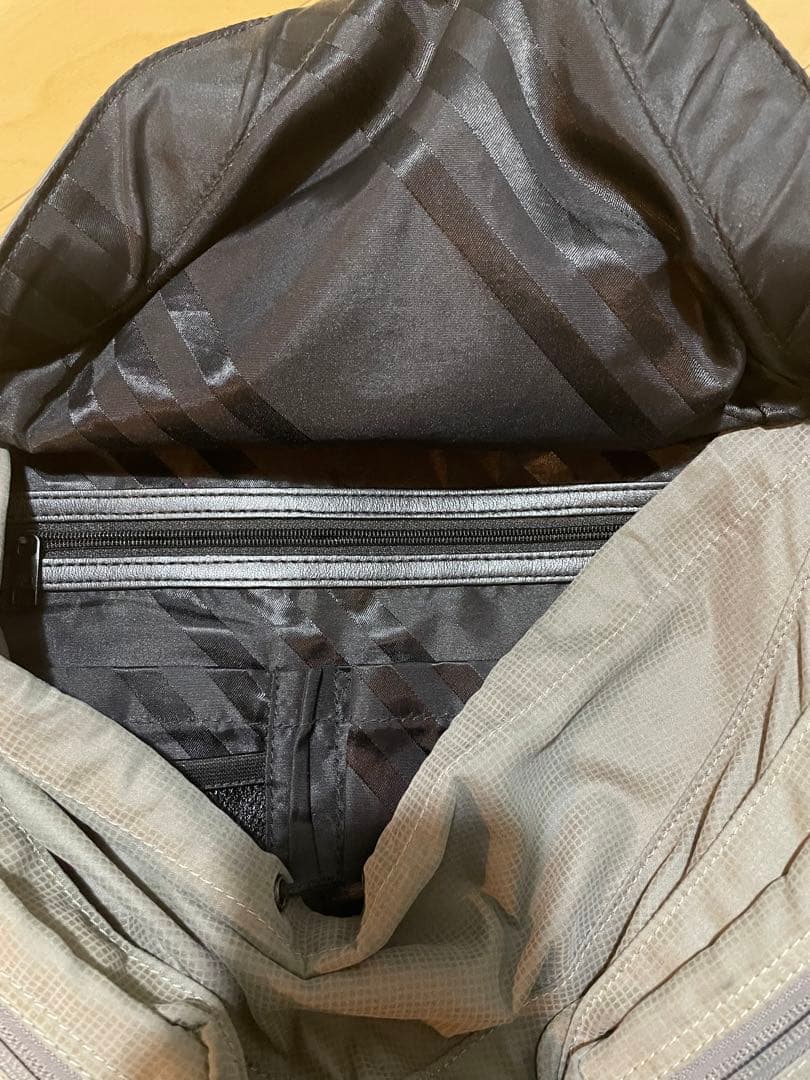 Y-3 YOHJIYAMAMOTO ワイスリー　リュック