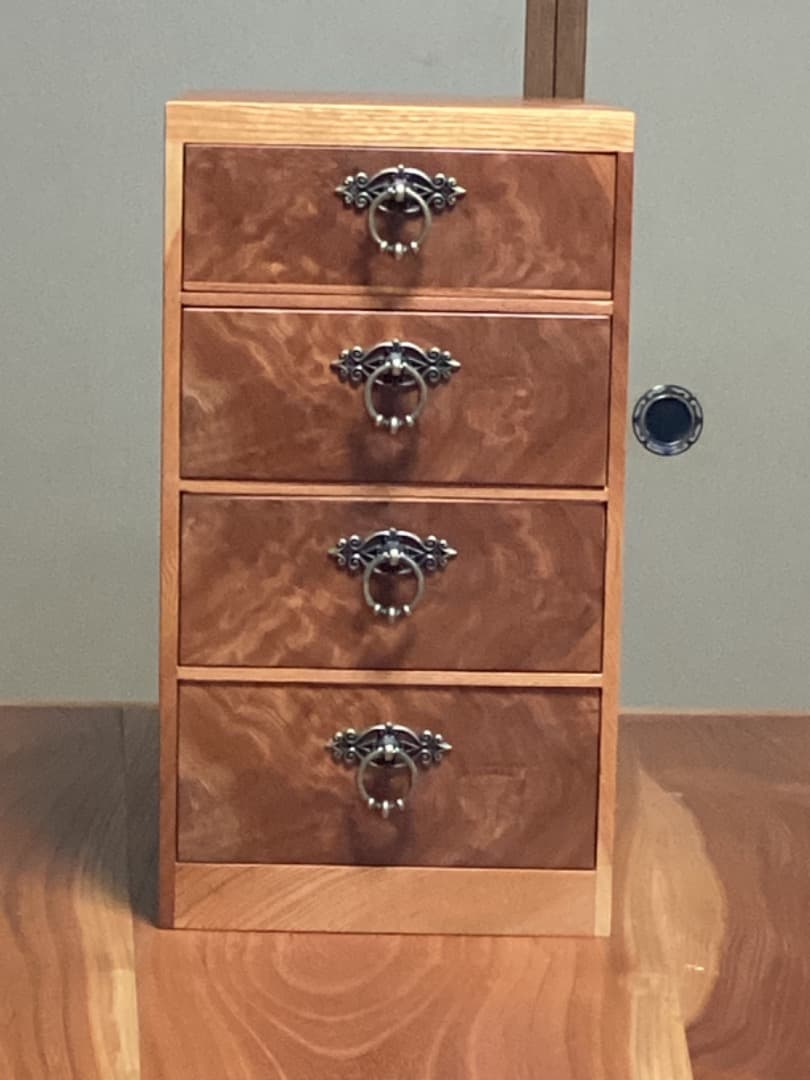 No3・無垢材銘木小引き出し 欅　高さ42cm No3・無垢材銘木小引き出し 欅 高さ42cm No3・無垢材銘木小引き出し 欅