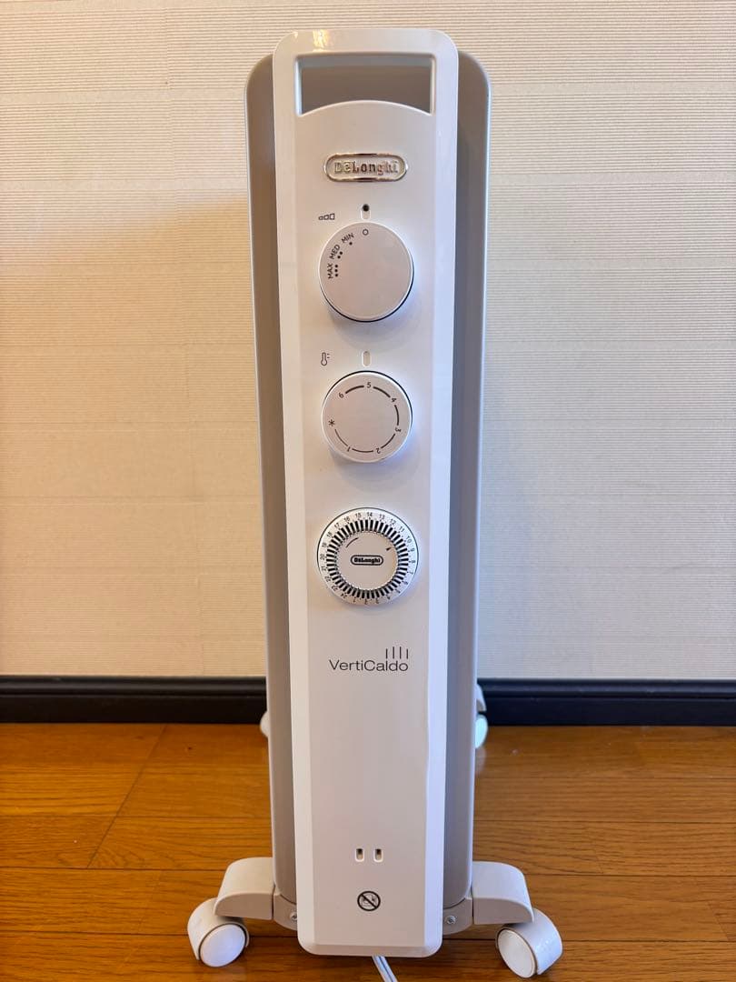 DeLonghi VertCaldo ホワイト オイルヒーター ゼロ風暖房