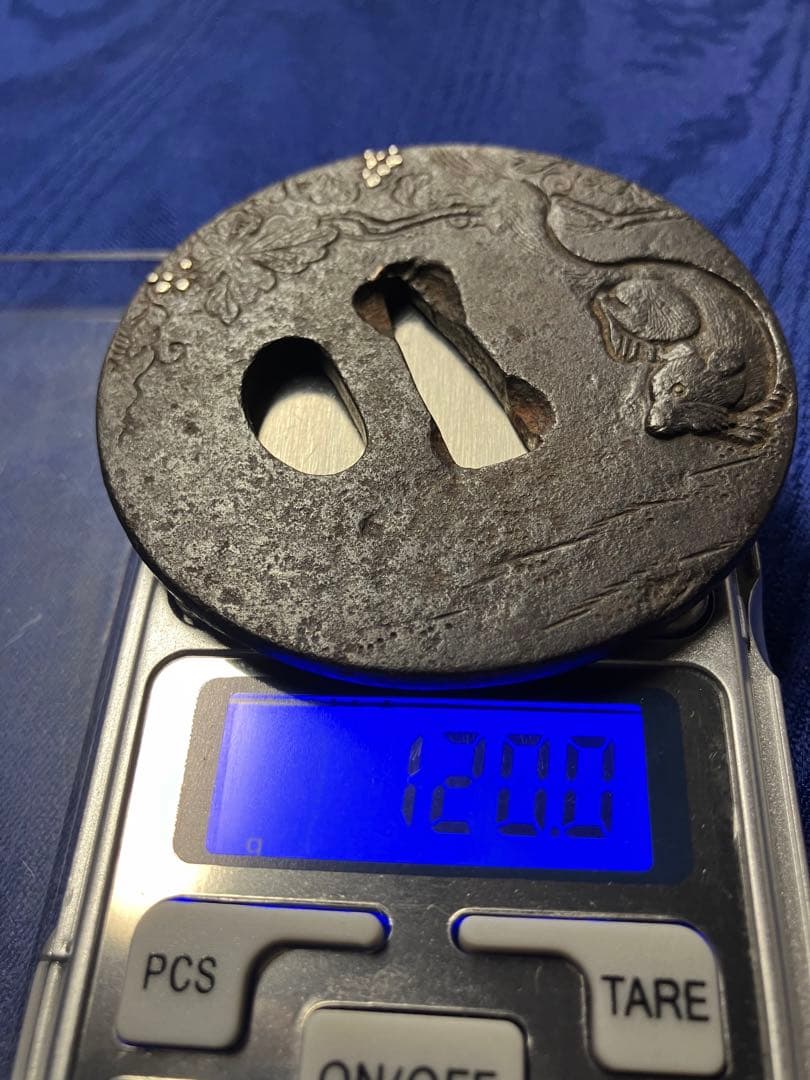 鍔　日本刀　鉄鍔　時代物　銀象嵌