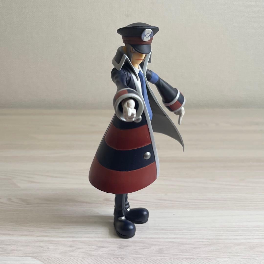 ポケモン サブウェイマスターフィギュア ノボリ クダリ