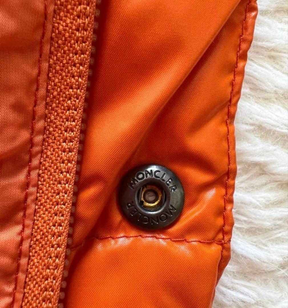 モンクレール　キッズ　ダウンベスト