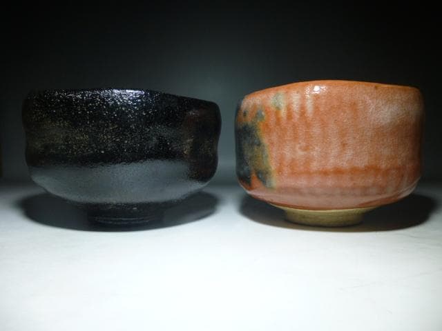 楽吉左衛門 十一代 慶入 赤黒茶碗 共箱 銘 瑞栄 表