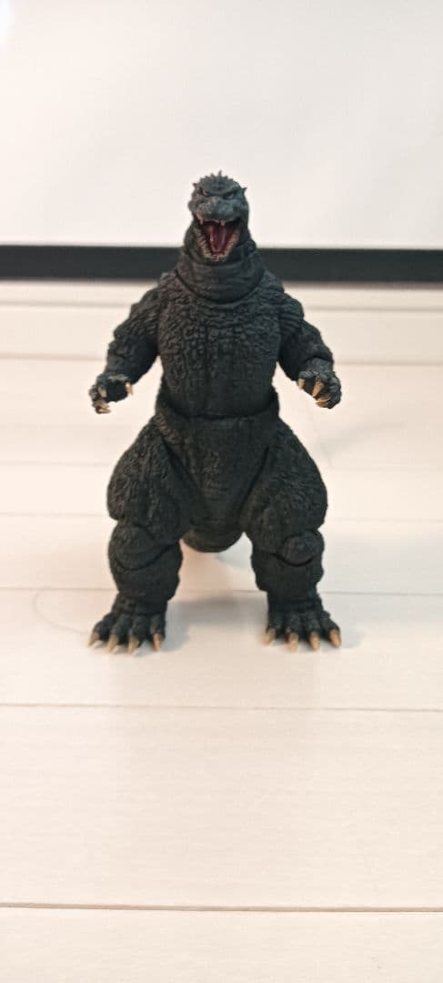 S.H.MonsterArtsゴジラ(1991) -新宿決戦-
