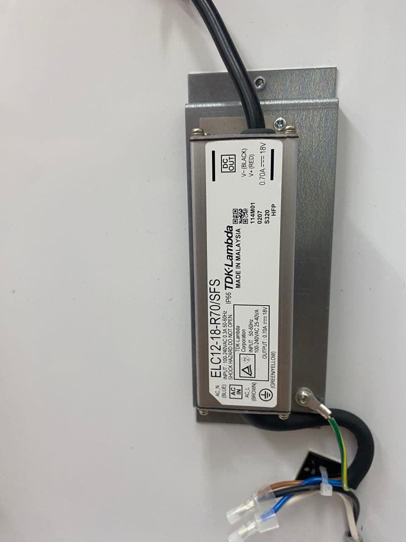 これからお店を出す人いかがですか？小型壁面看板