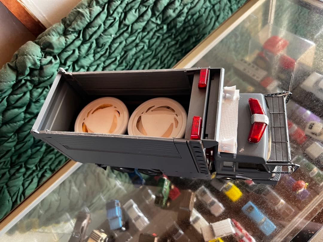 アオシマドルフィンデコトラ完成品