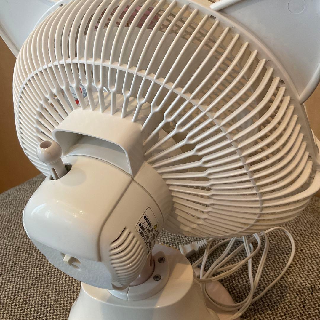 し*❌様 チャーミーキティ　扇風機　ピンク　06年製　羽根18㎝　風:強弱　首振