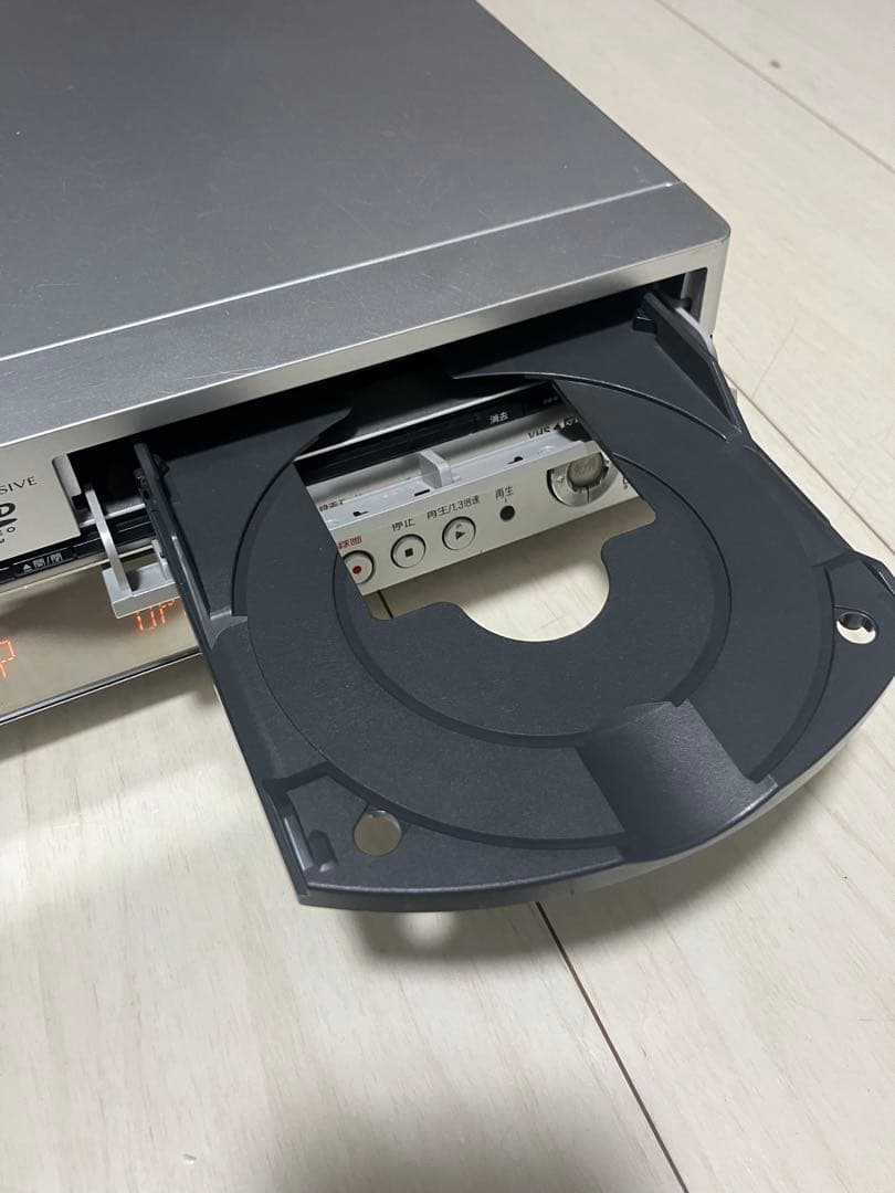 Panasonic DMR-E70V DVDレコーダー　ダビング可