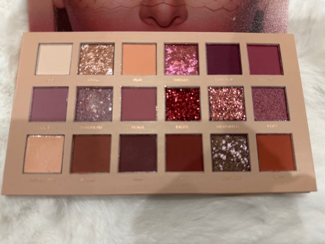 化粧品１２点まとめ売り！ディオール、シャネルその他コスメなど【新品ポーチ付き❣️】