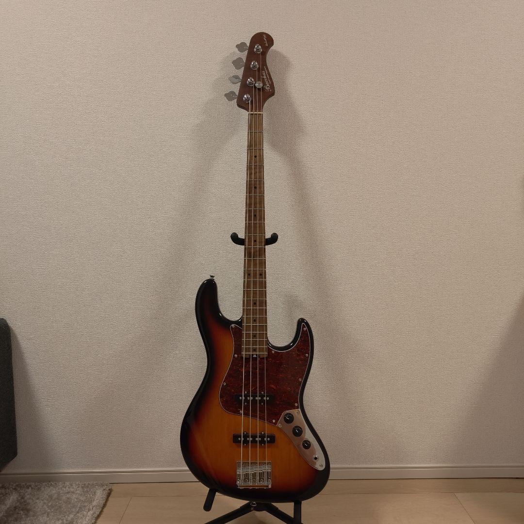Bacchus エレキベース サンバースト