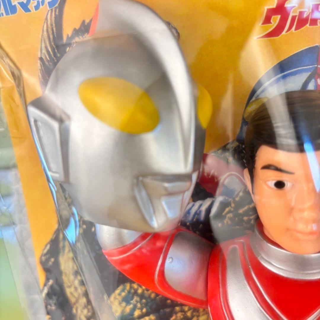 シルバー色　帰ってきたウルトラマン 大サイズ マスク取れ・ブルマァク ロゴ付き