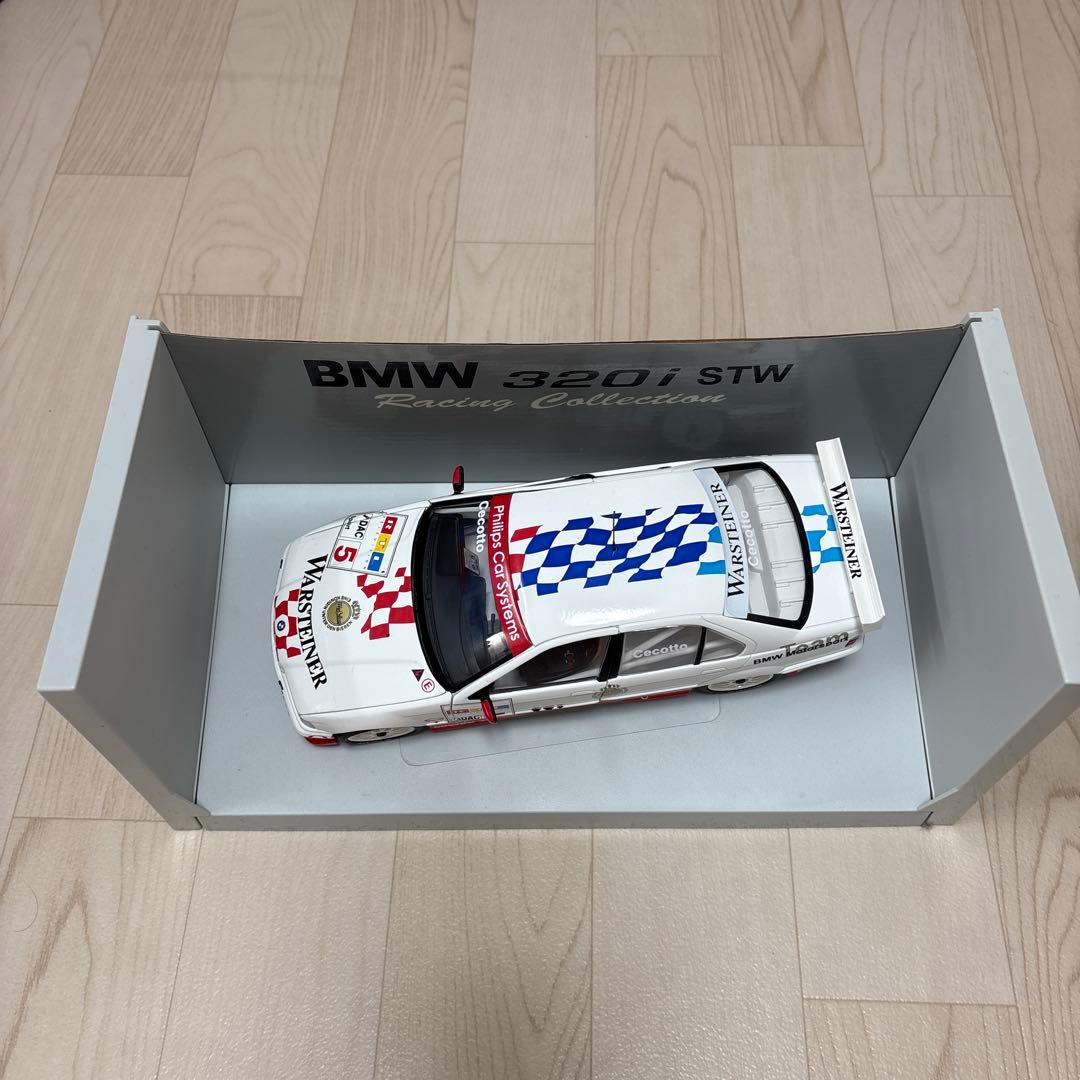 ミニカー BMW 320i STW 1:18 UT models