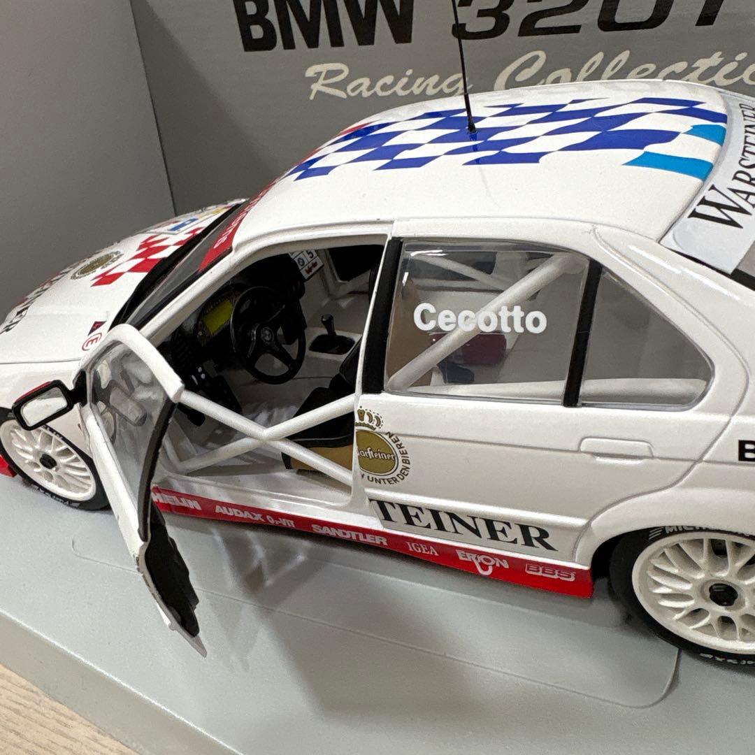 ミニカー BMW 320i STW 1:18 UT models
