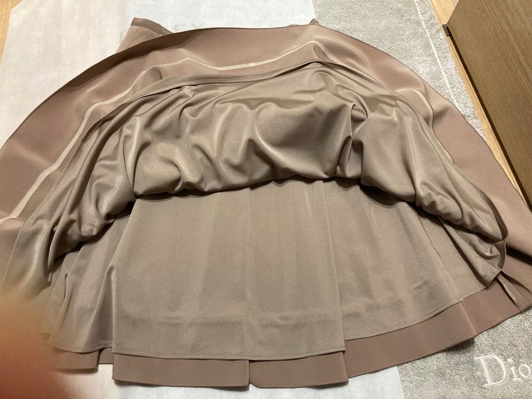 フォクシースカート　モカ　４０サイズ　新品未使用品　４１０１３