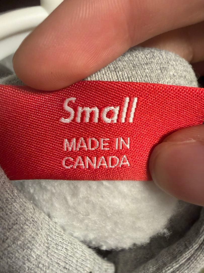 Supreme グレー パーカー Sサイズ