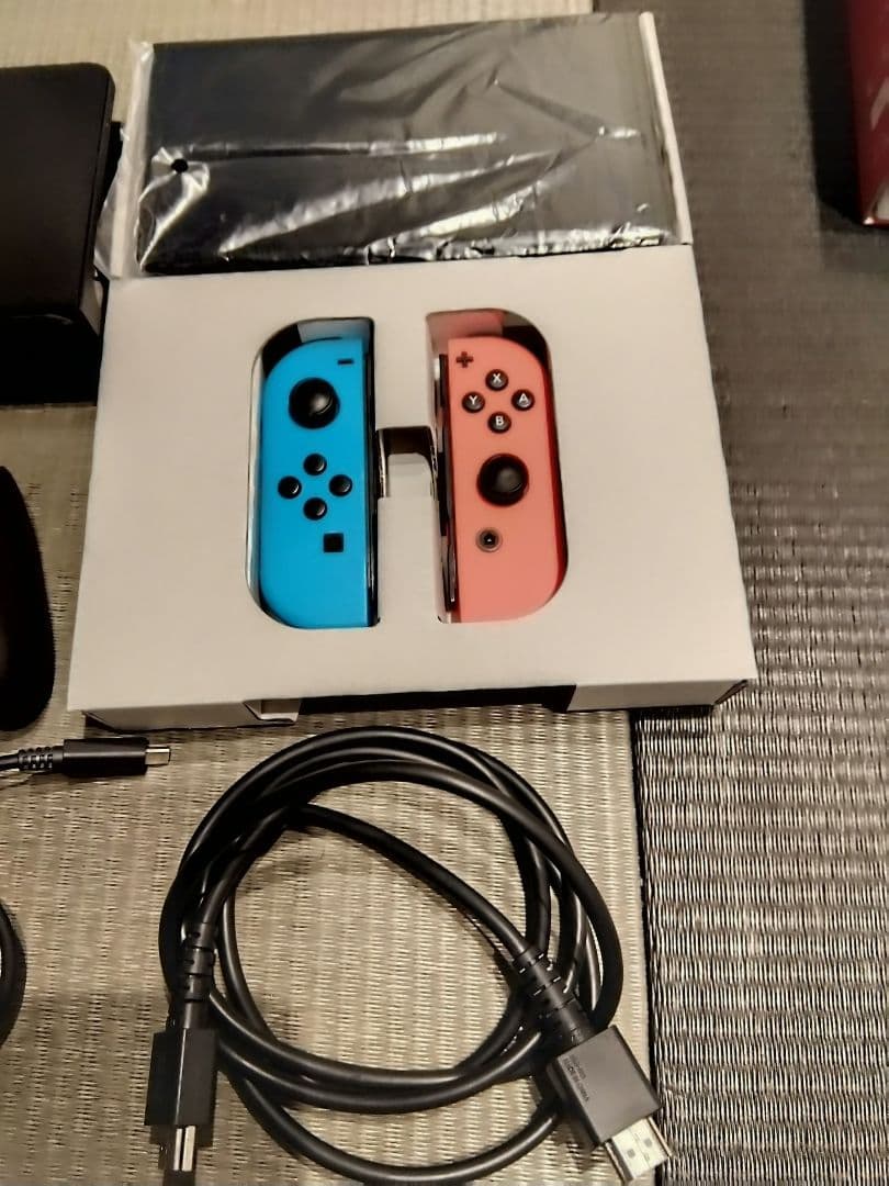 【美品】Nintendo Switch 有機elモデル　ニンテンドースイッチ