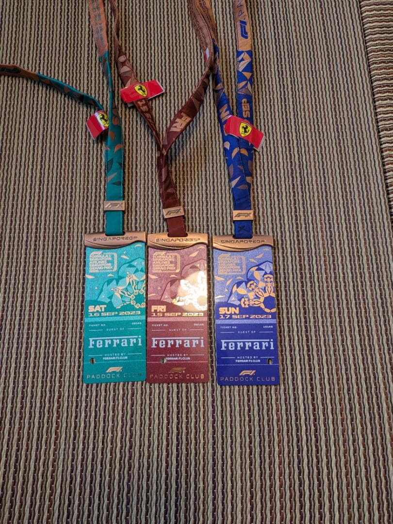 【フェラーリ】2023年 F1 シンガポールグランプリ パドッククラブセット