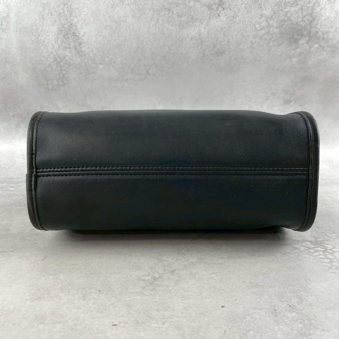 ✨美品✨オールドコーチ　ショルダーバッグ　2way ハーフムーン　レザー　黒