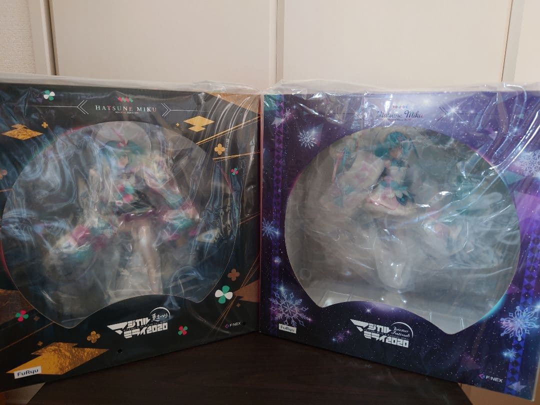 初音ミク マジカルミライ 2020 フィギュア 夏冬セット 初音ミク マジカルミライ 2020 フィギュア 夏冬セット 初音ミク