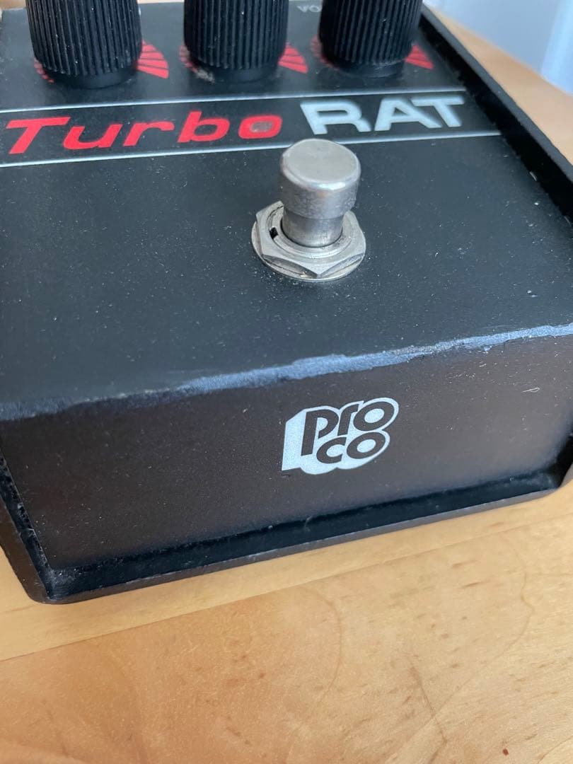 Pro Co Turbo RAT 旧型　トムヨーク　Radiohead