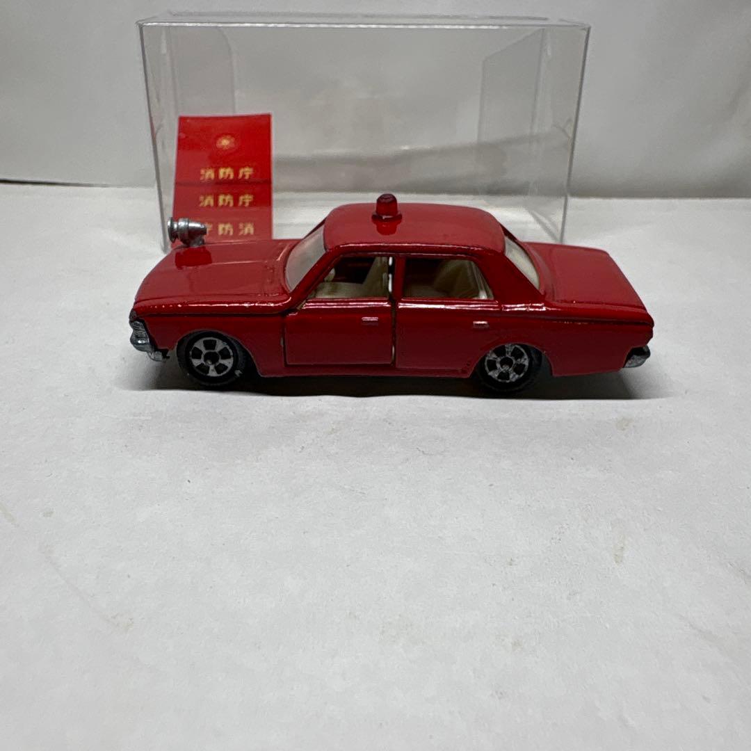 トミカ　日本製　黒箱　1Aホイール　クラウン　ファイアチーフカー