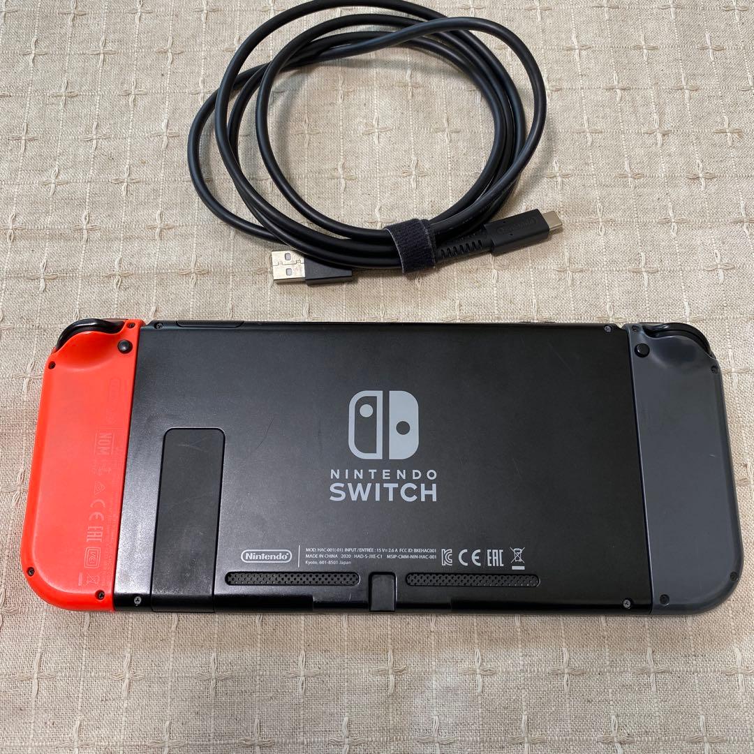 【ジャンク品】 赤/黒 本体 USBケーブル付き