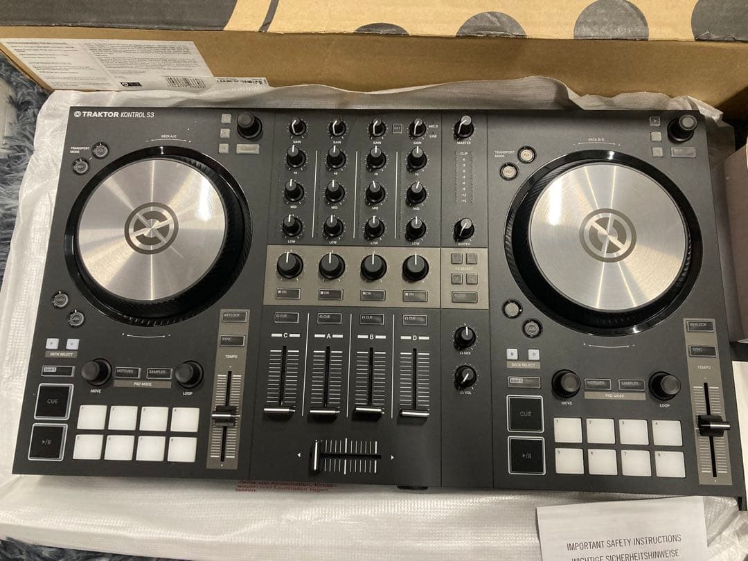 B0101)Traktor Kontrol S3 Djコントローラー - メルカリ