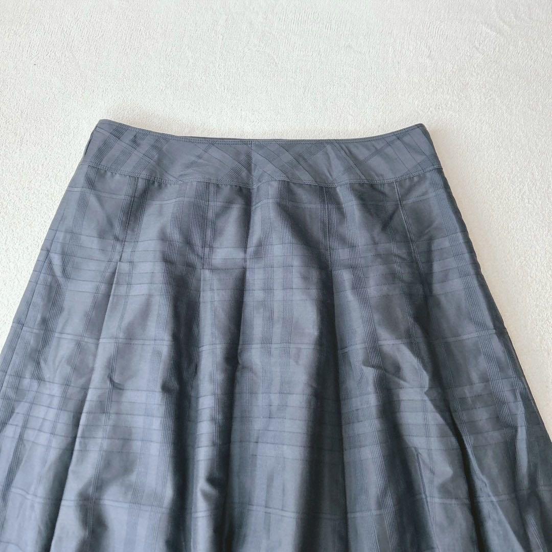 美品✨　BURBERRY LONDON　スカート　メガチェック　シルク　黒　44