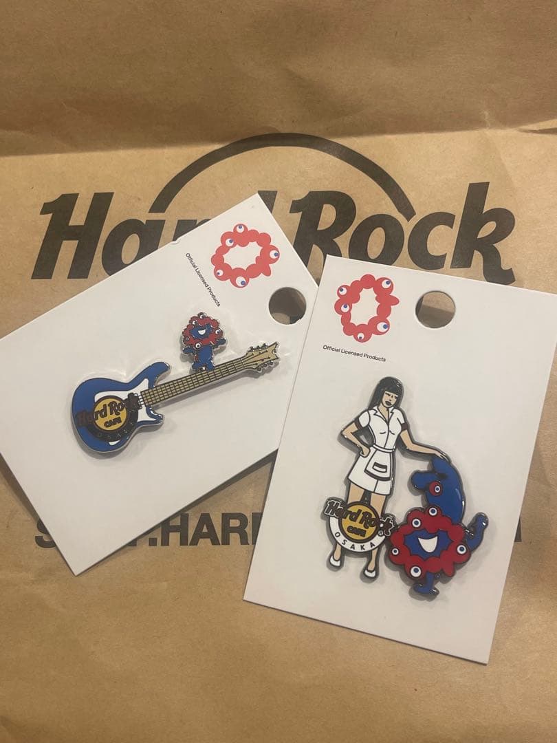 ハードロックカフェ ミャクミャクピンバッジセット
