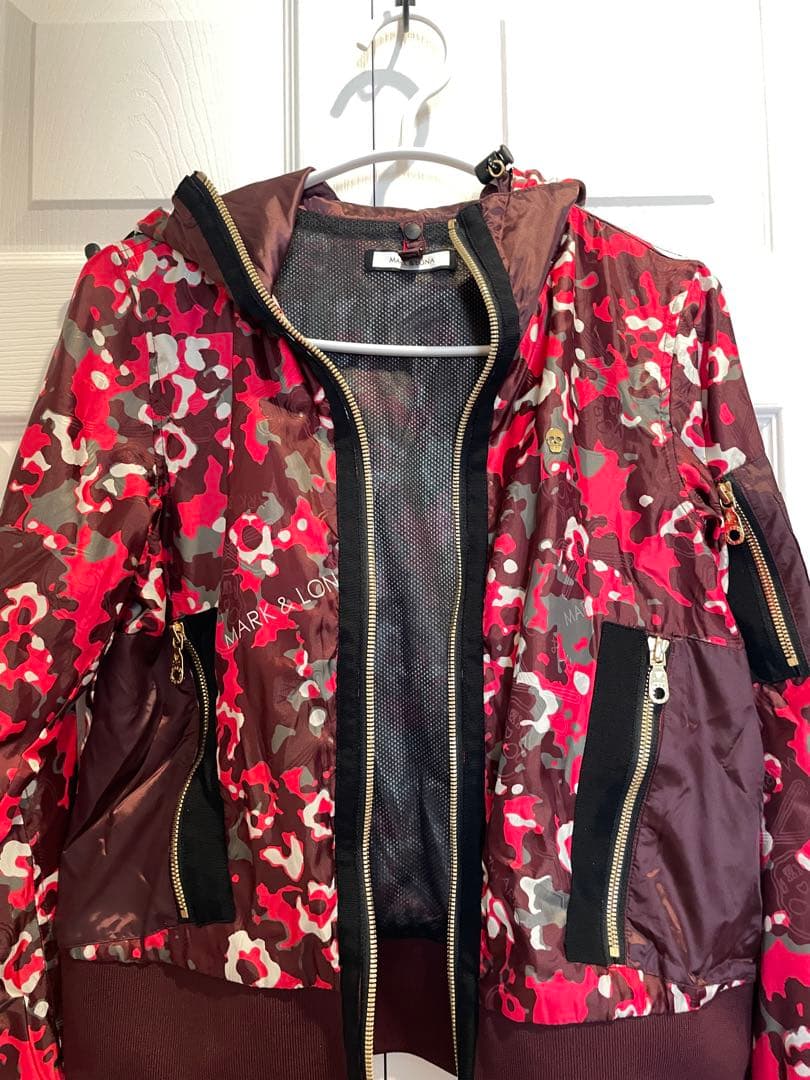 マークアンドロナ ジップアップ ジャケット フード