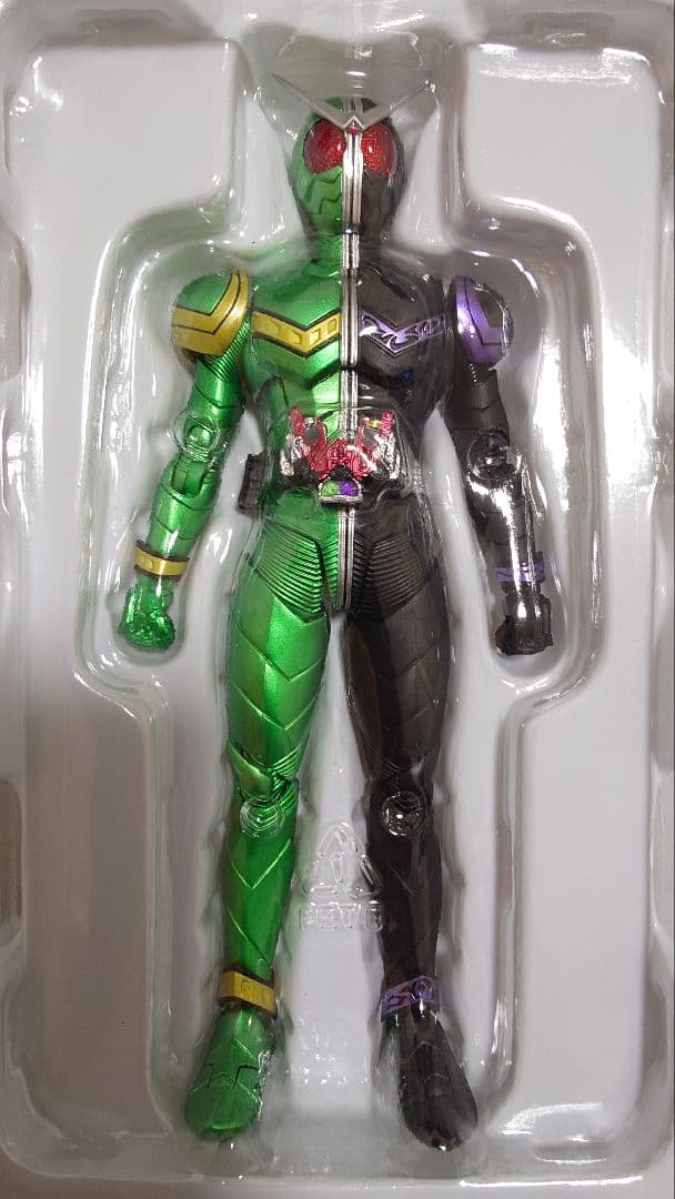 フィギュアーツ 真骨彫 仮面ライダーW サイクロンジョーカー風都探偵アニメ化記念