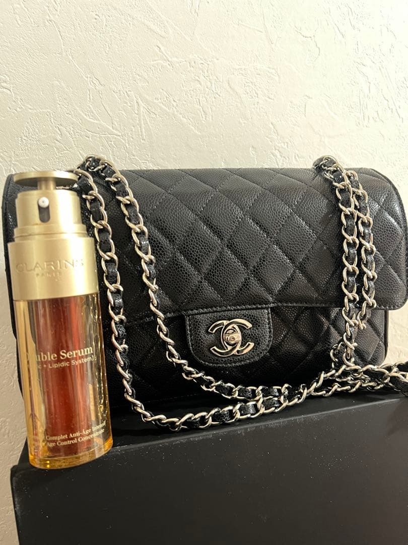 CHANEL シャネルブラックレザー ショルダーバッグ