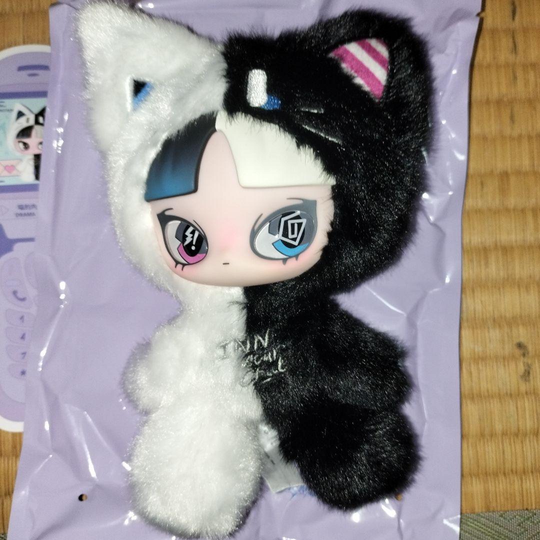 新作　INNS インス ぬいぐるみ　シークレット　白黒