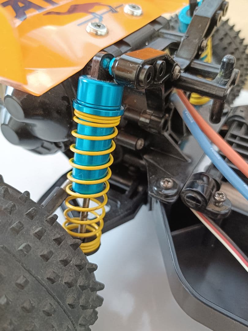 サンドバイパー タミヤ1/10RC DT-02シャーシ　フタバ2chプロポ付き