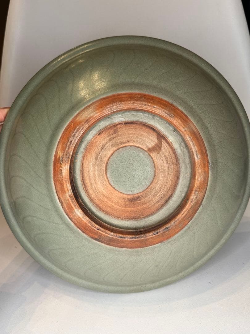 明代　龍泉窯　青磁盤