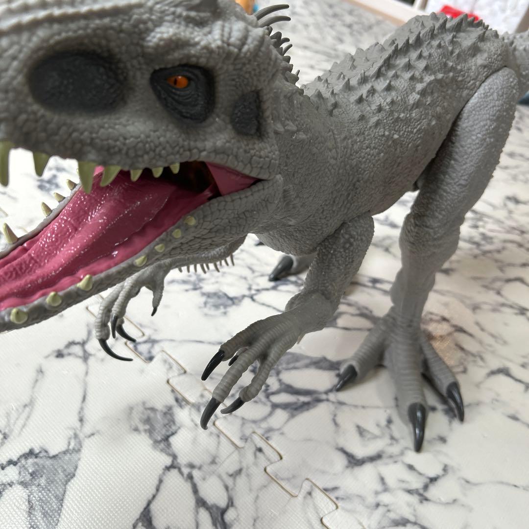 インドミナスレックス　全長94cm レア‼️ ジュラシック・ワールド スーパービッグ! インドミナス・レックス