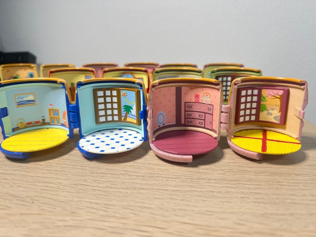 セガトイズ　お茶犬湯のみの小部屋　7個セット　なごみの家