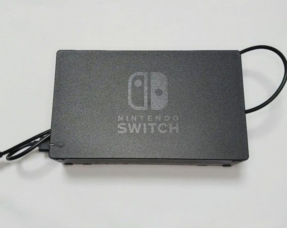 Nintendo Switch 本体一式 / ケース コントローラー付き