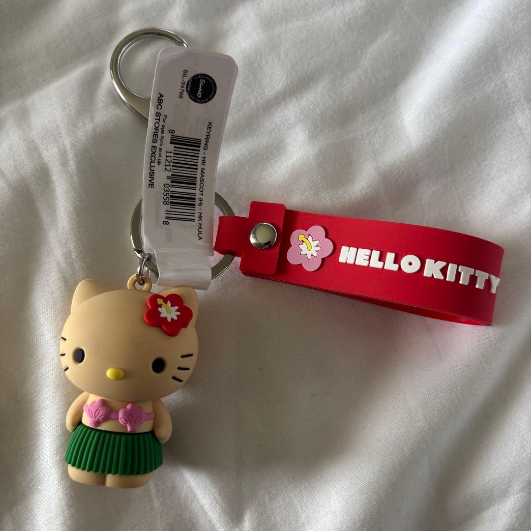 1月新作 新品未使用 ハローキティ ハワイ キーホルダー - メルカリ