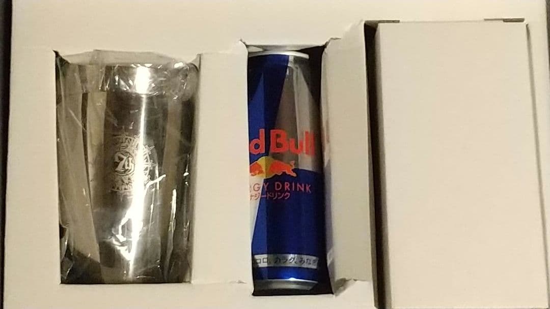 ★【非売品当選通知有】レッドブル FF7R C賞 グラス/シェーカー+マグネット