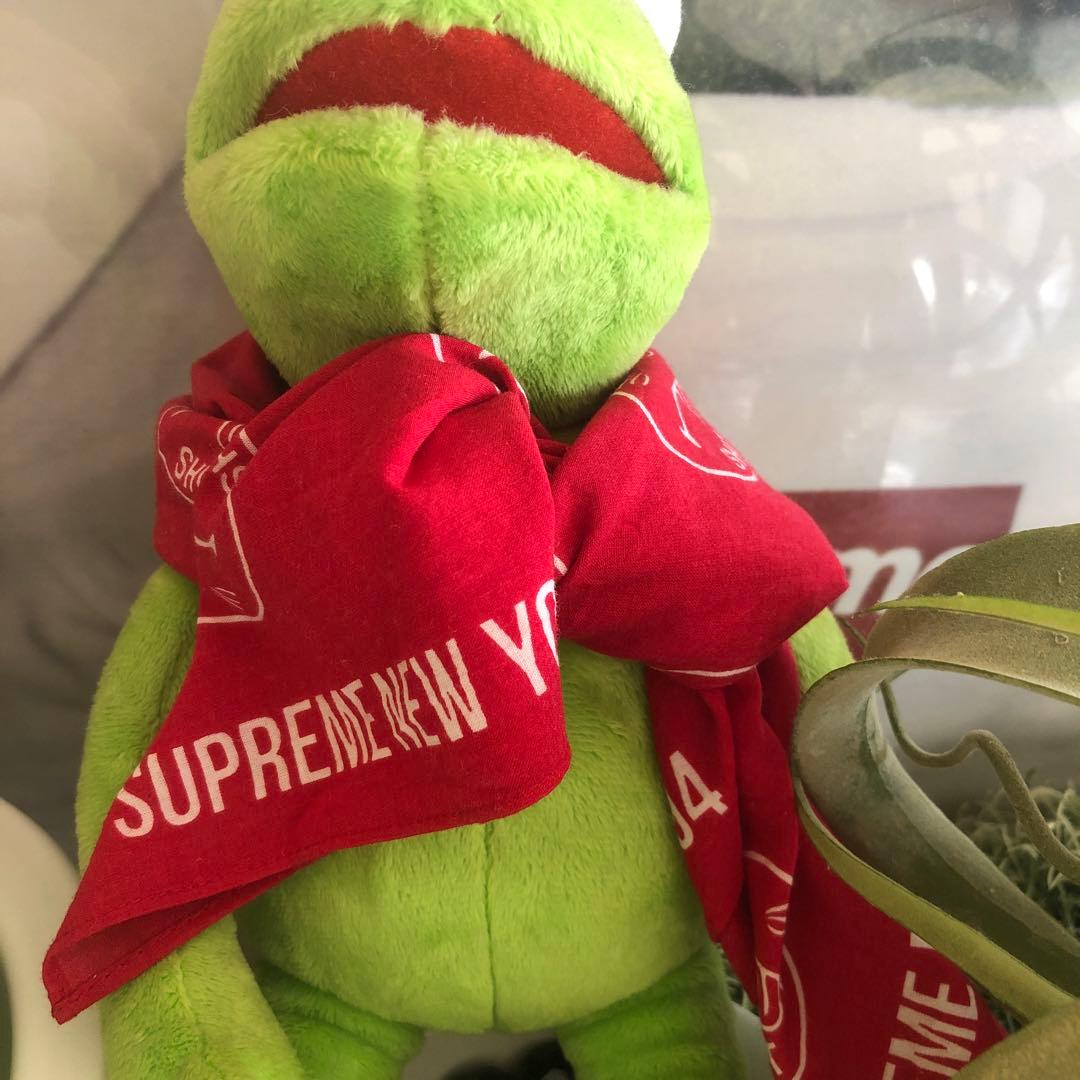 Supreme♡Kermit コラボ カーミットぬいぐるみ キャラクターレア